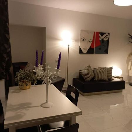 Violet Apartment Como Ngoại thất bức ảnh